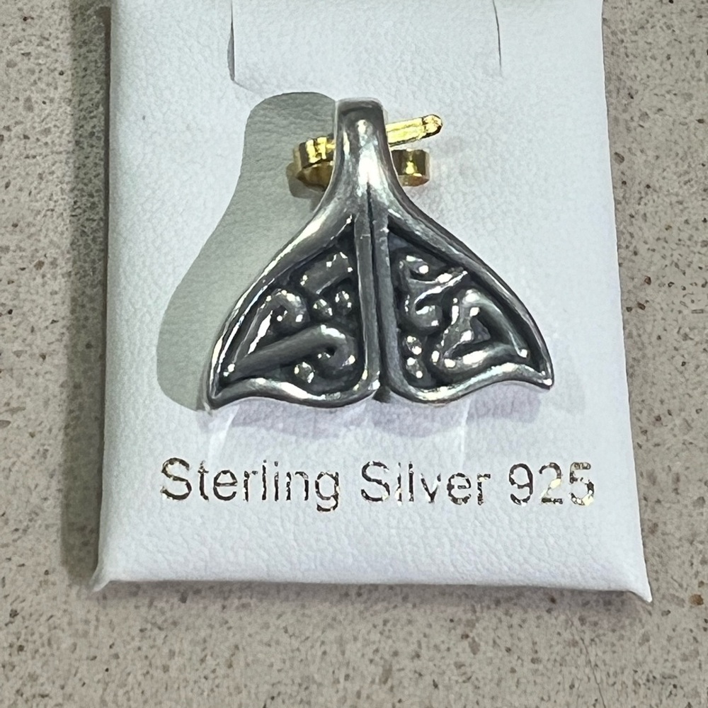 Etched Whale Tail Pendant, 925 sterling silver, Brand New
